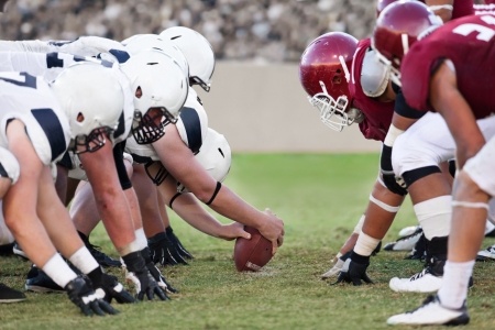 Wisconsin and Auburn Both Seek Redemption in Outback Bowl 